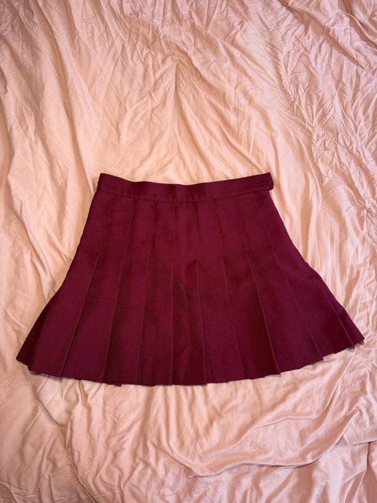 American apparel Pleated Mini Skirt - Burgundy - Picture 3 of 4